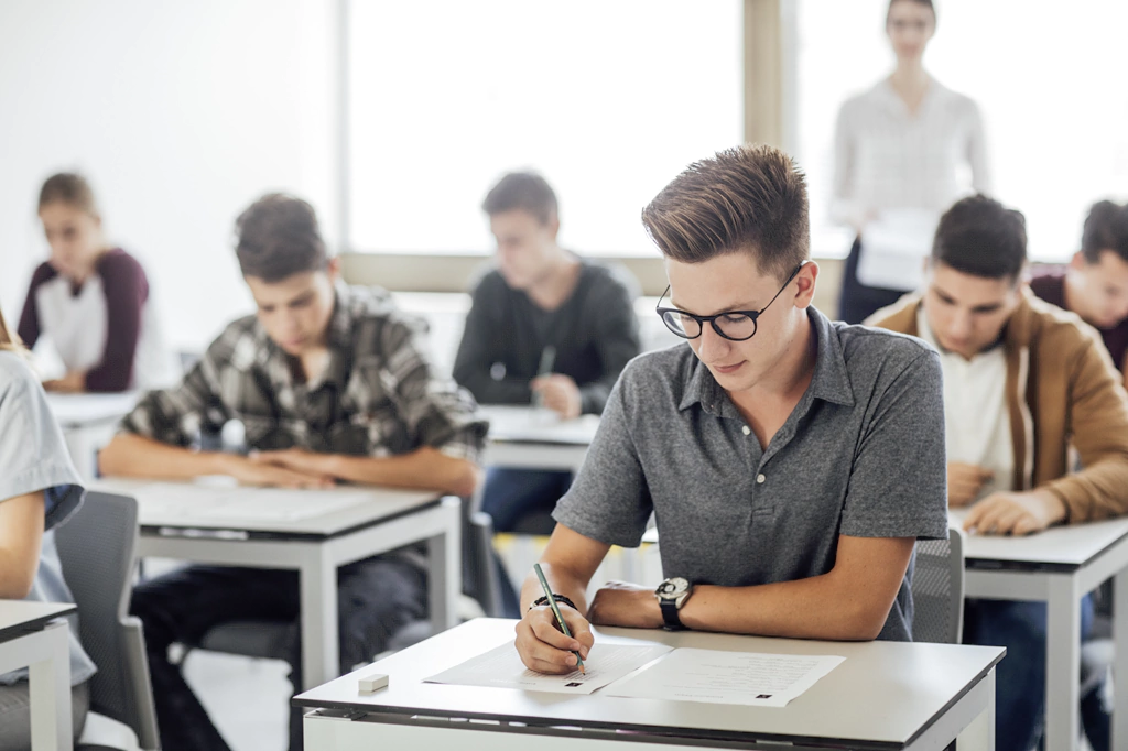 How to Effectively Use AI to Prepare for IELTS